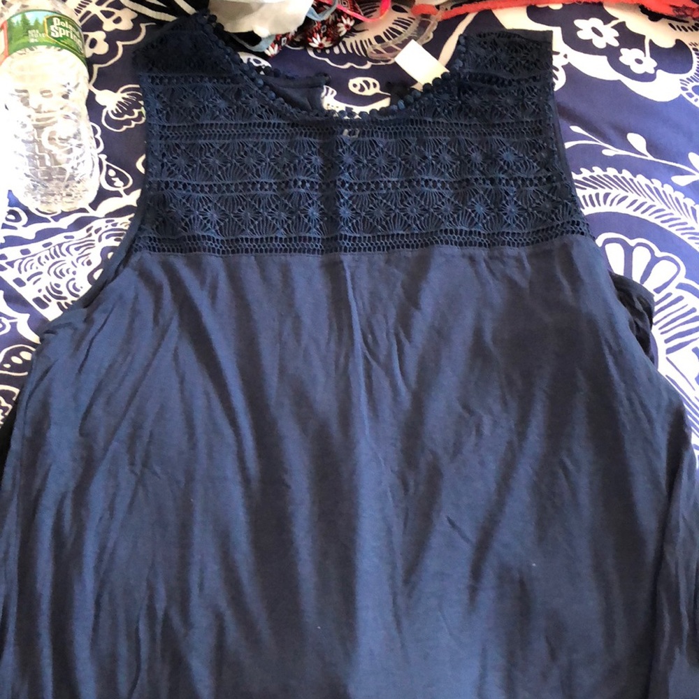 hm tank top
